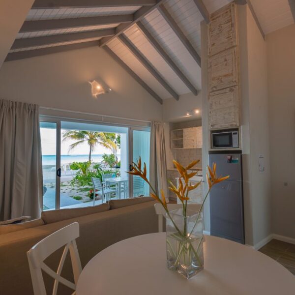 2br-beachfront-2-1024x684