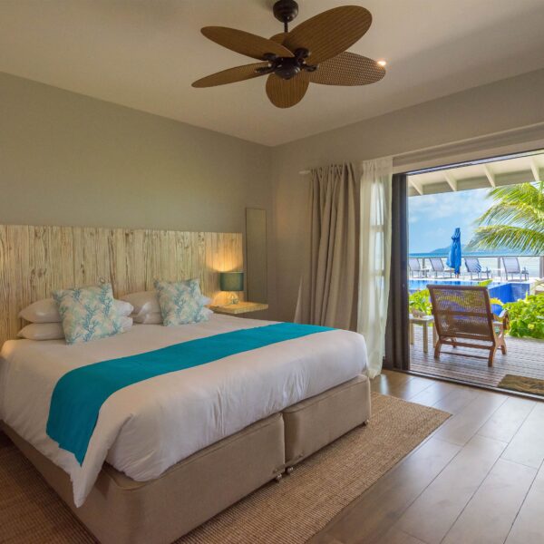 King Seafront Bed